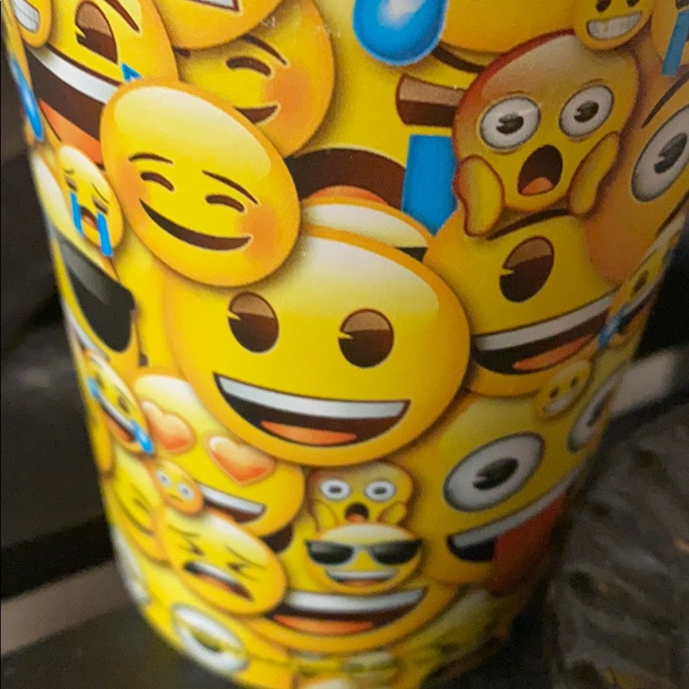 Meet your Posher, Izzy